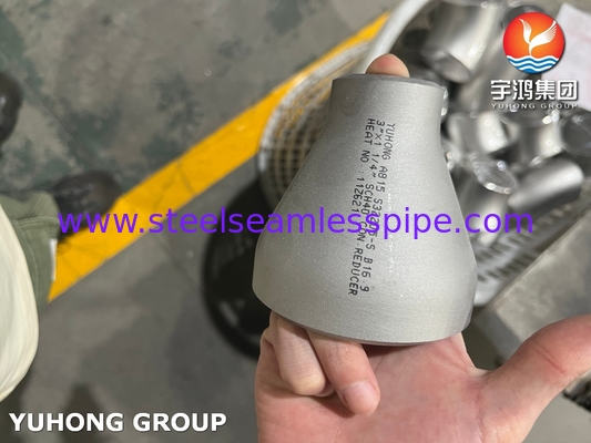 Reducidor ASTM A815 S32205-S para ambientes adversos y aplicaciones en agua de mar
