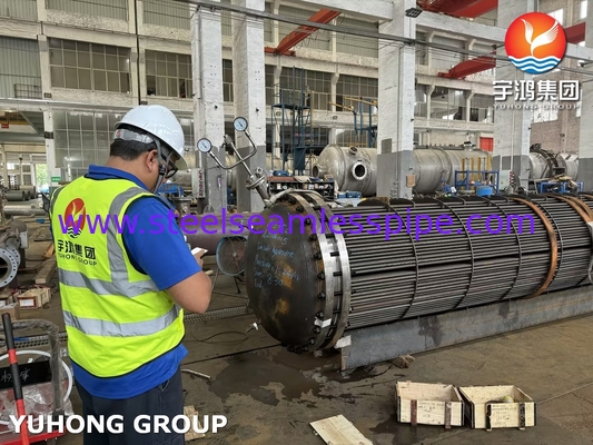 Se trata de un conjunto de tubos ASME U STAMP D-E05C ASME SA179 Tubo sin costuras de acero al carbono con hoja de tubos ASME SA266 Gr.2N.