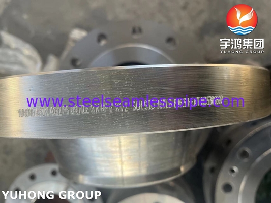 ASTM A182 F5 Cuello de soldadura de orificio RF Flange B16.5 para excelente alta temperatura
