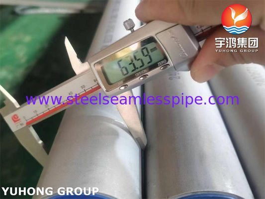 Tubo sin costura de acero inoxidable ASME SA213 TP347 S34700 para condensador