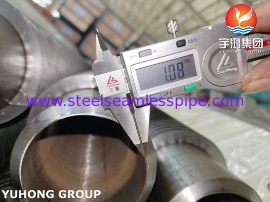 Tubo aleta HFW ASME SA335 P22 sin costura de acero aleado con tira de aleta de 11-13 CR