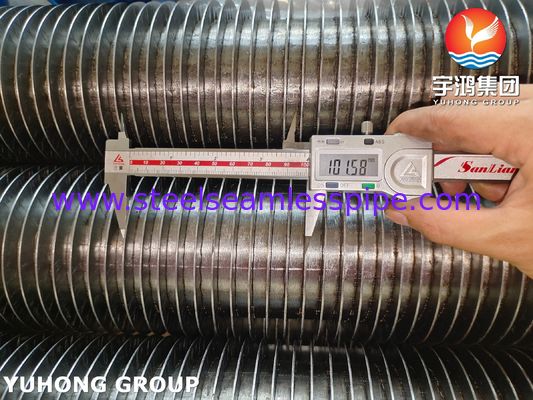 Tubo aleta HFW ASME SA335 P22 sin costura de acero aleado con tira de aleta de 11-13 CR