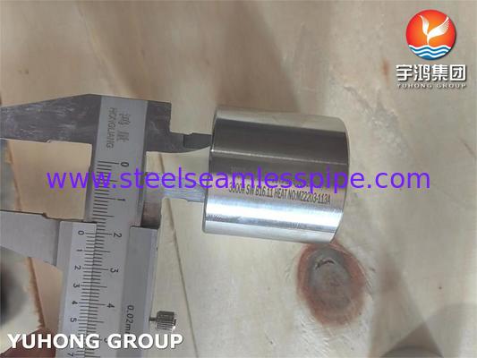 Acoplamiento de acero inoxidable súper dúplex ASTM A182 F53 de alta presión y resistente a la corrosión para aplicaciones de petróleo y gas