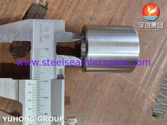 Acoplamiento de acero inoxidable súper dúplex ASTM A182 F53 de alta presión y resistente a la corrosión para aplicaciones de petróleo y gas
