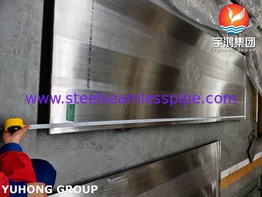 Contenedor de presión de revestimiento de placa explosiva revestida con acero ASTM B127 Monel 400 + ASTM A516 Gr.60