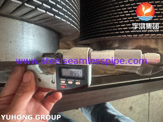 Tubos de aleta dentada ASTM A335 P22 Base y 1Cr13 aletas