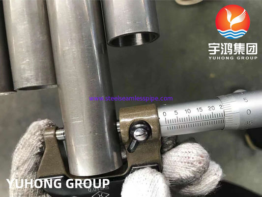 ASME SB163 UNS N04400 / Monel 400 Tubo de aleación de níquel sin costura para intercambiador de calor
