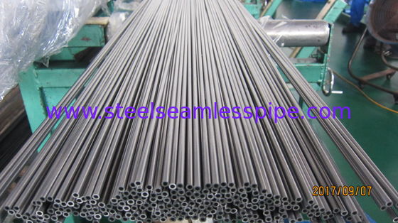 El tubo de caldera inconsútil de alta presión DIN2391C ST52.4 NBK + fosfatando la precisión DNV/GL retirados a frío aprobó