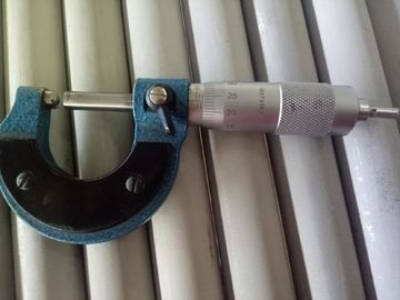 Tubo inconsútil TP304/304L, TP316L, TP310S, TP316Ti, TP321/321H, TP347, TP317 del cambiador de calor para el refrigerador de aire